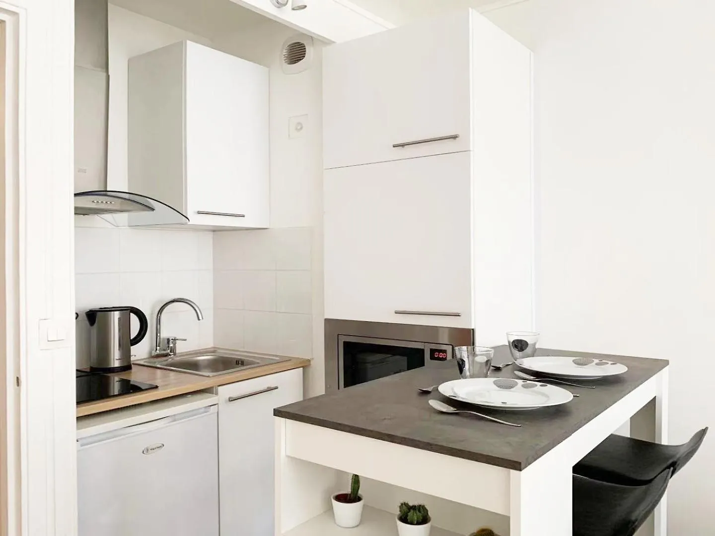 Nice Apt Nearby Arc Triomphe Champe Elysee Paris 0*,