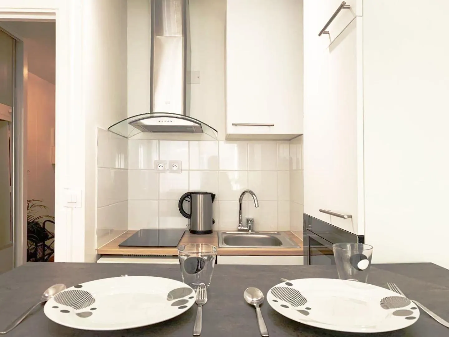 Apartment Nice Apt Nearby Arc Triomphe Champe Elysee Paris France